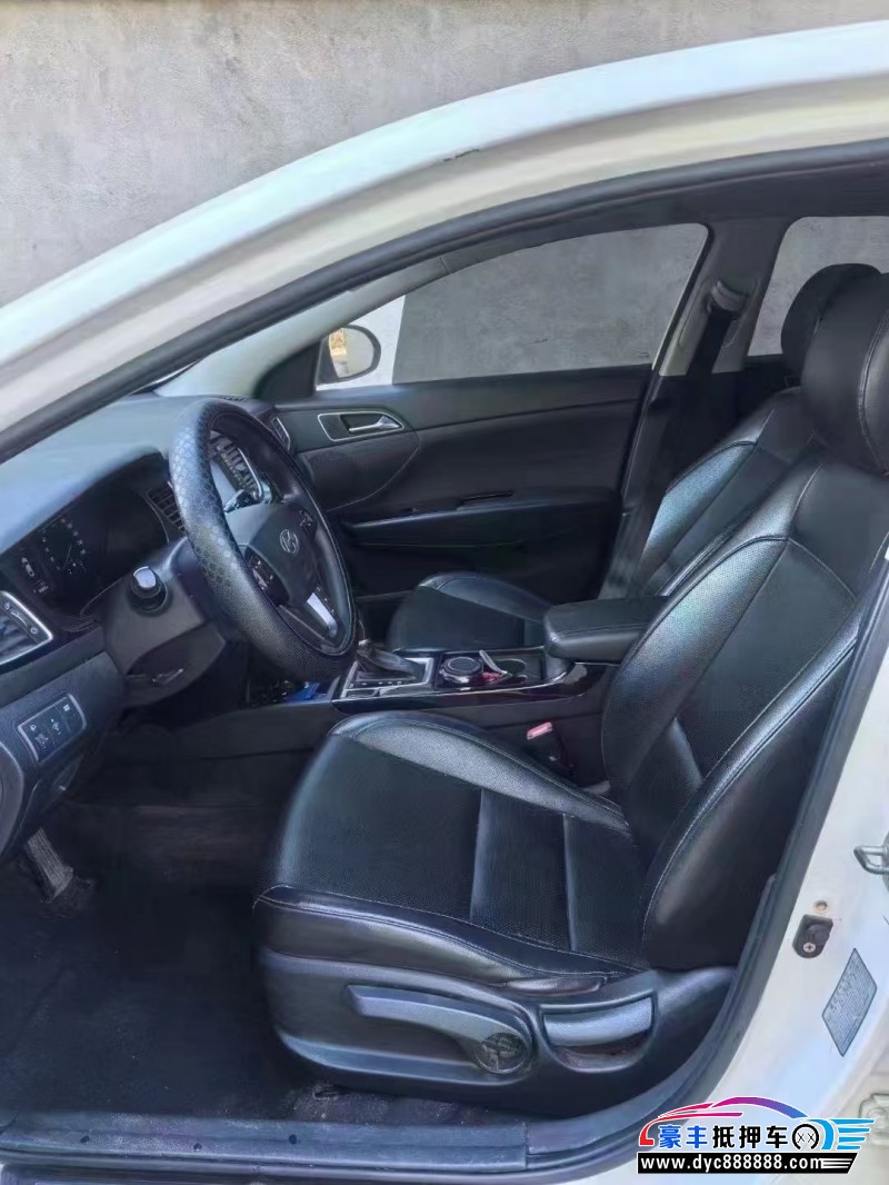 15年现代名图轿车抵押车出售