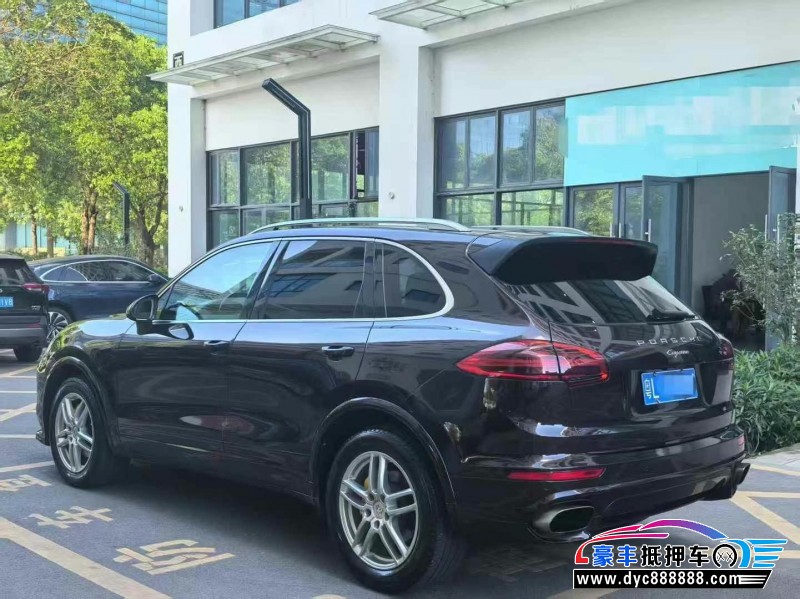 15年保时捷卡宴轿车抵押车出售