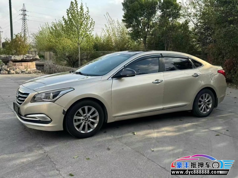 16年现代名图轿车抵押车出售