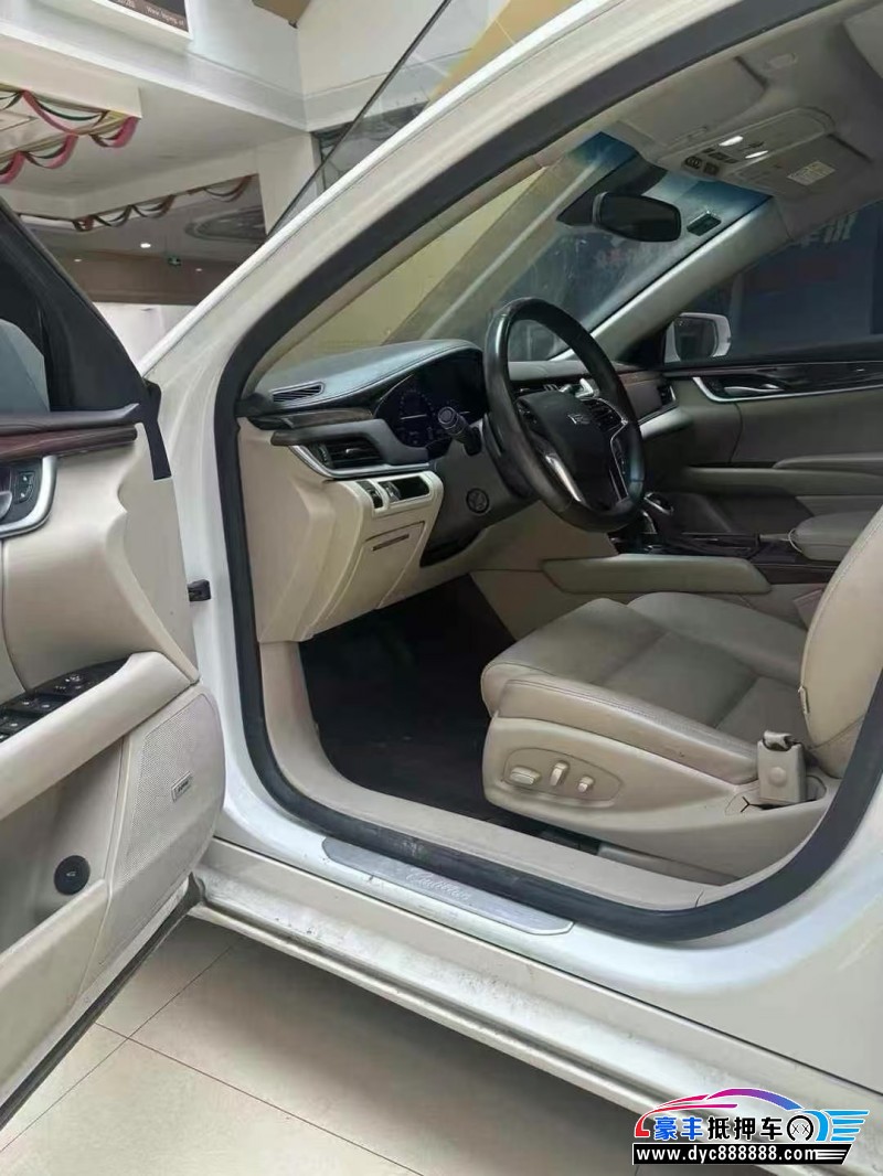 17年凯迪拉克XTS轿车抵押车出售