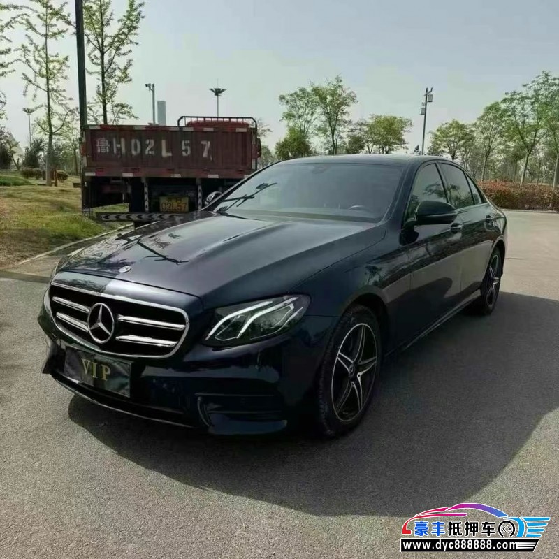 20年奔驰E轿车抵押车出售