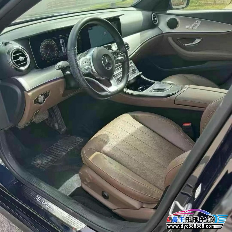 20年奔驰E轿车抵押车出售