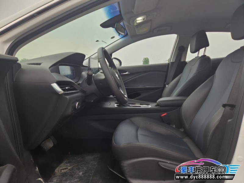 24年别克微蓝轿车抵押车出售