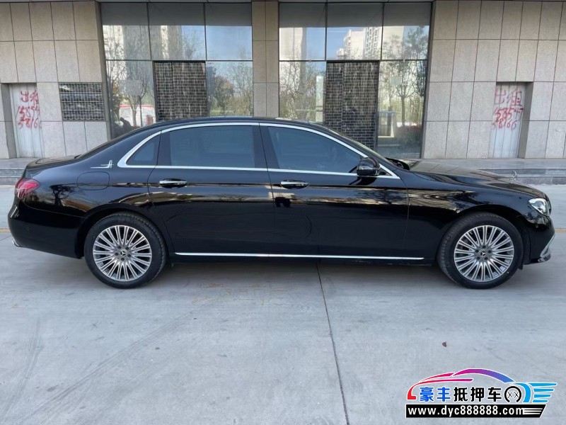 22年奔驰E轿车抵押车出售