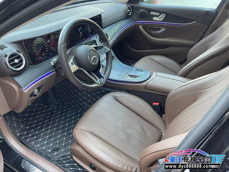 22年奔驰E轿车抵押车出售