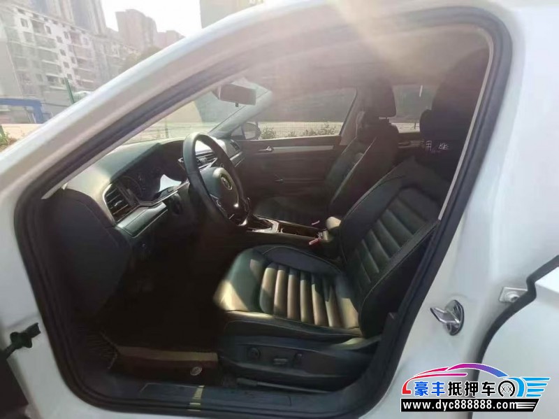 20年大众凌渡轿车抵押车出售