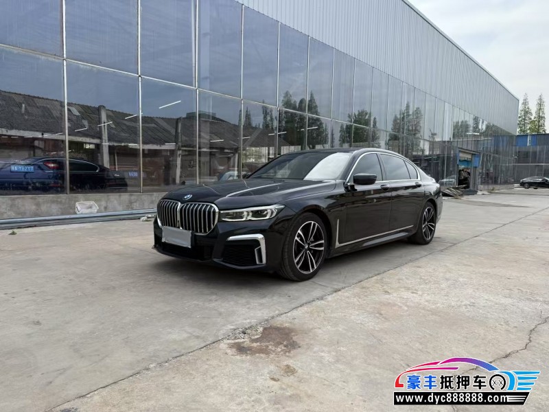 18年宝马7系轿车抵押车出售