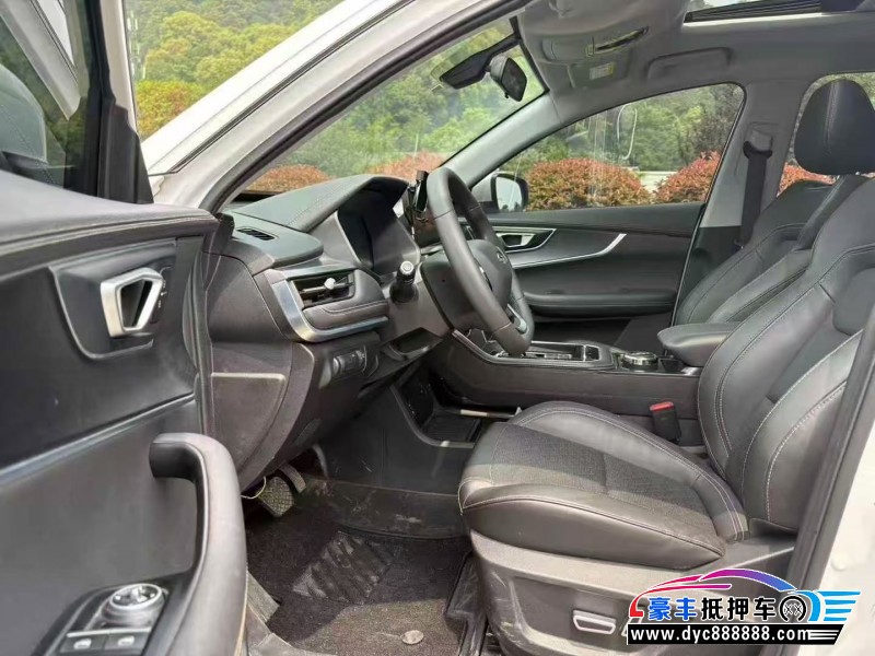 24年奇瑞瑞虎8轿车抵押车出售