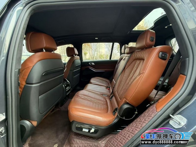 20年宝马X7轿车抵押车出售