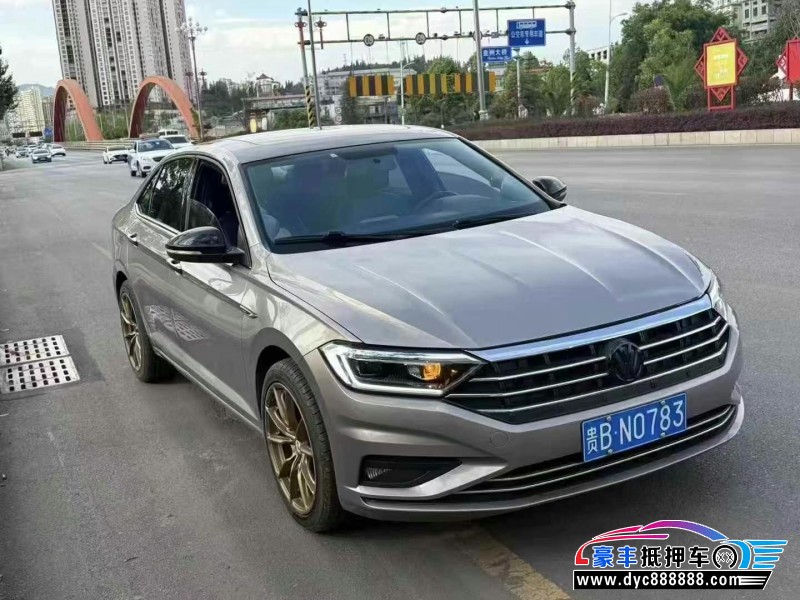 21年大众速腾轿车抵押车出售