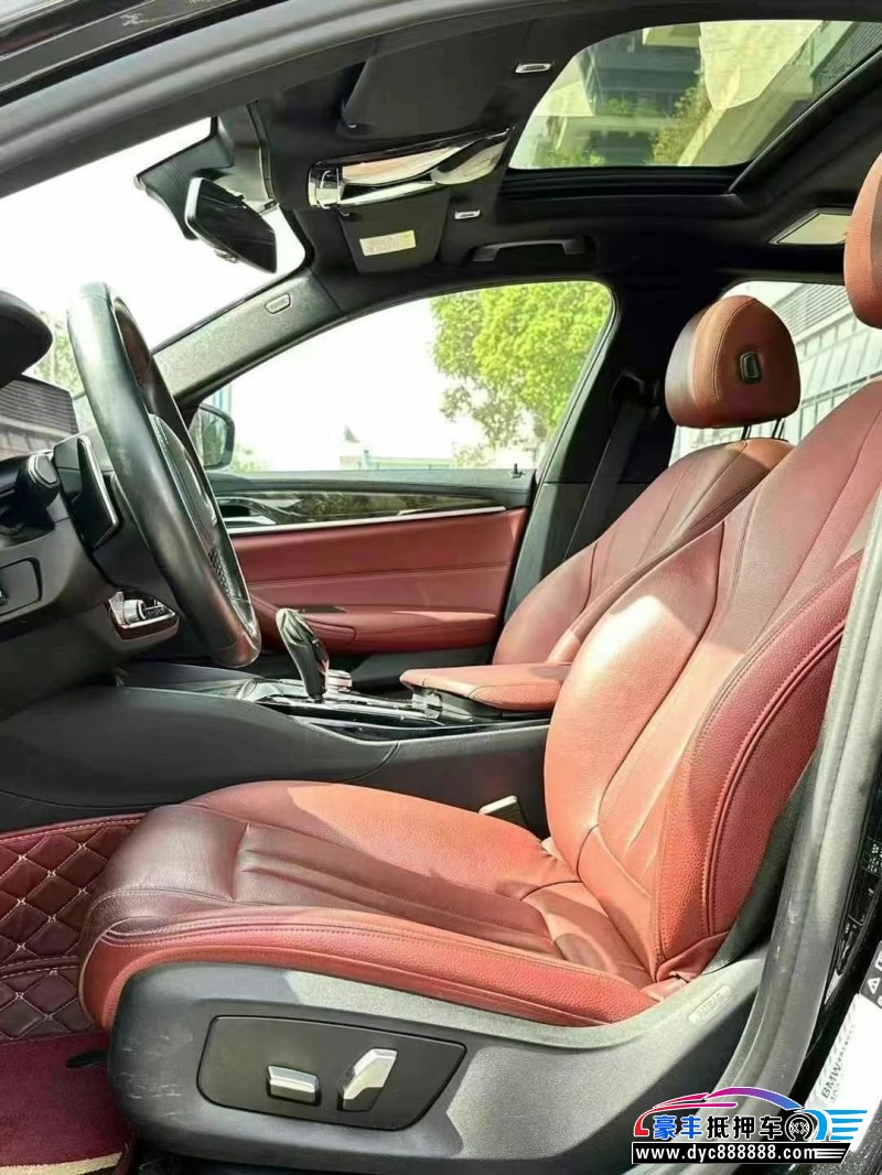 19年宝马5系轿车抵押车出售