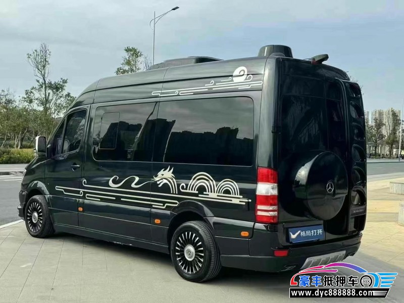 16年奔驰斯宾特轿车抵押车出售