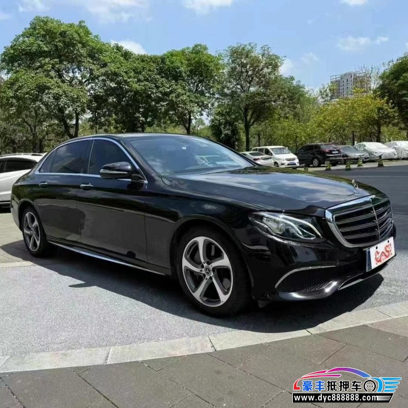 19年奔驰E轿车抵押车出售