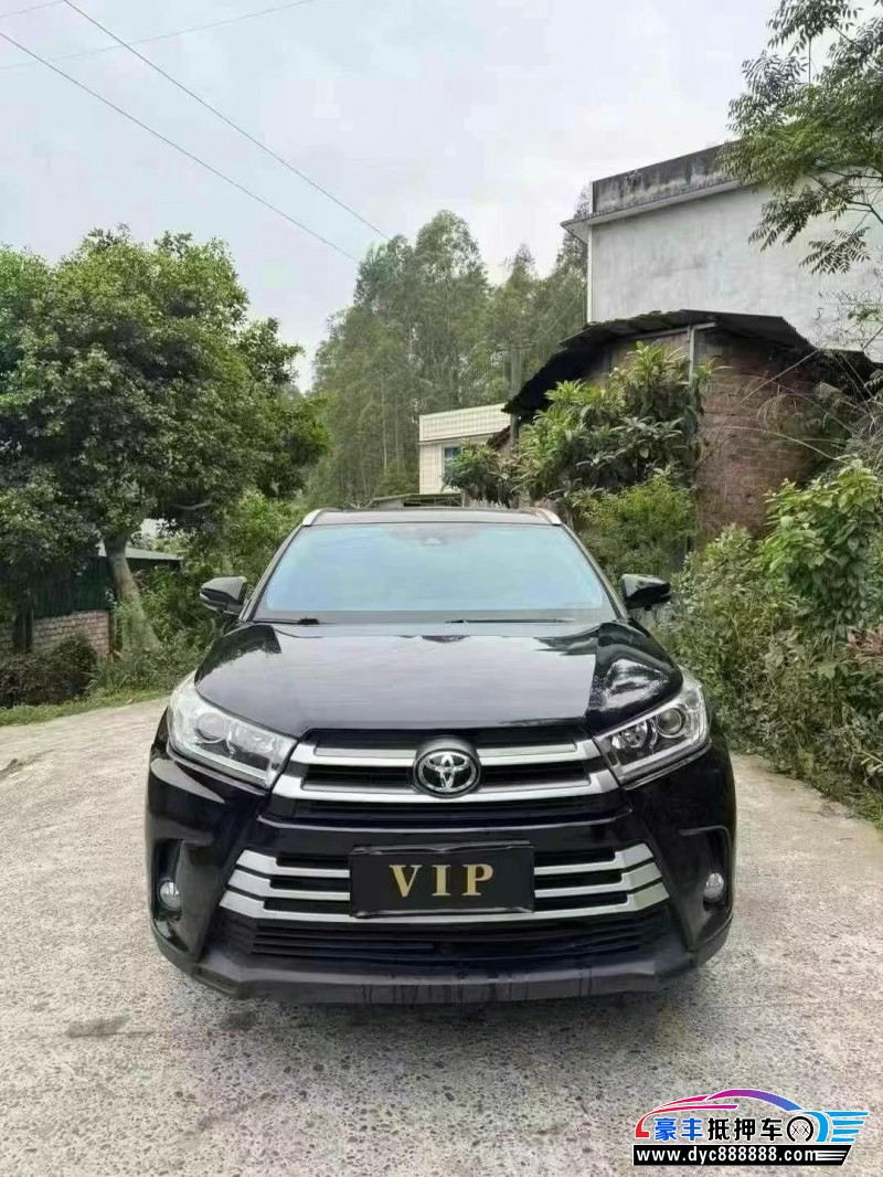 20年丰田汉兰达轿车抵押车出售