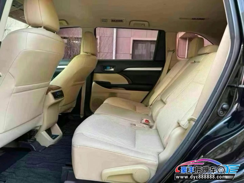 16年丰田汉兰达SUV抵押车出售