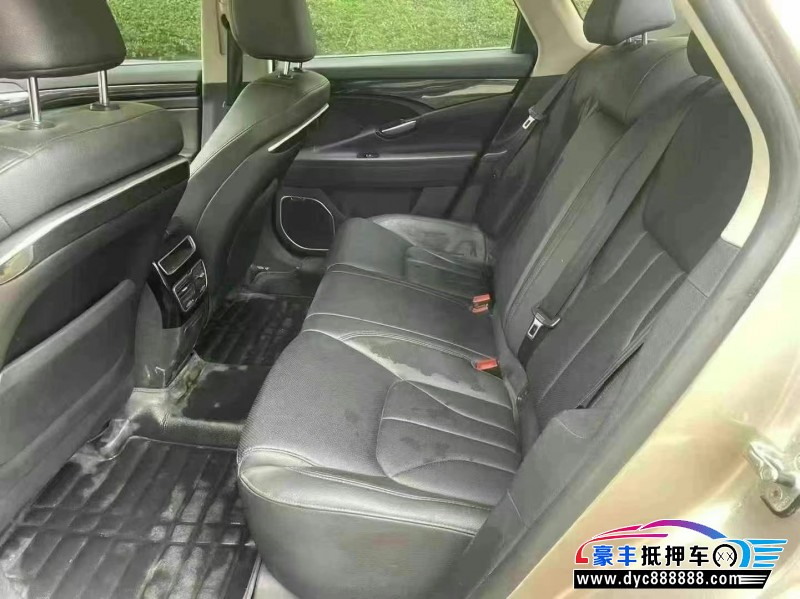 17年吉利博瑞轿车抵押车出售