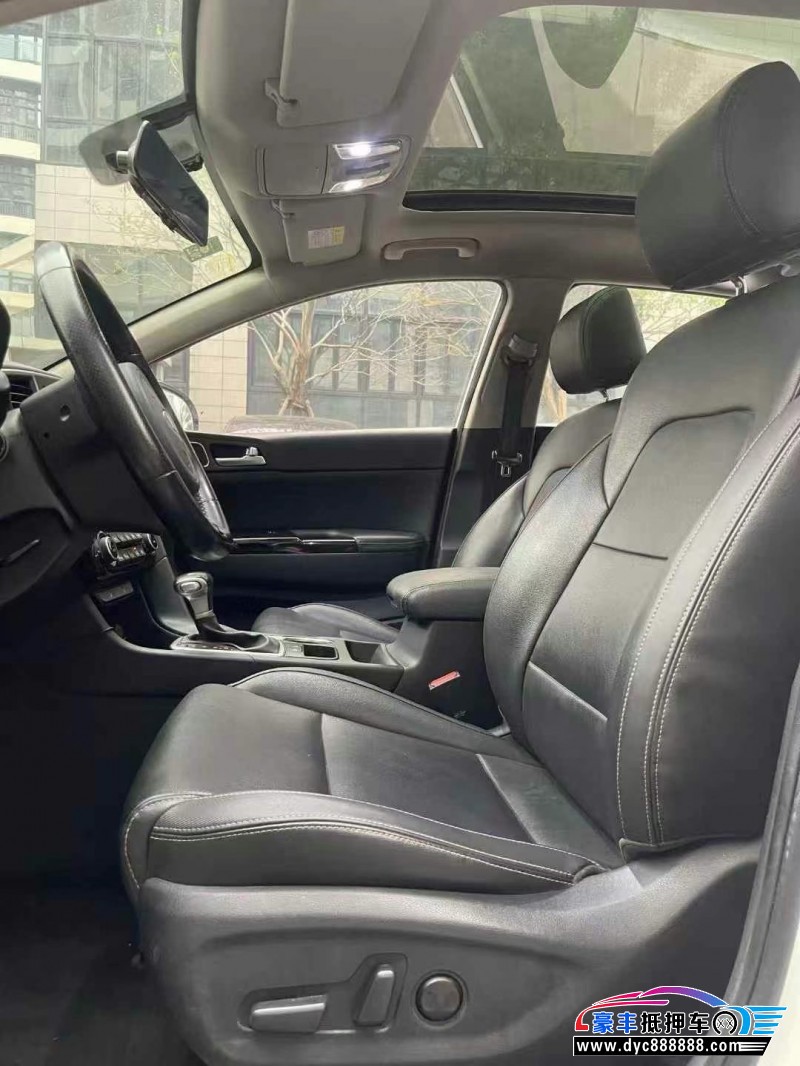 18年起亚KX5轿车抵押车出售