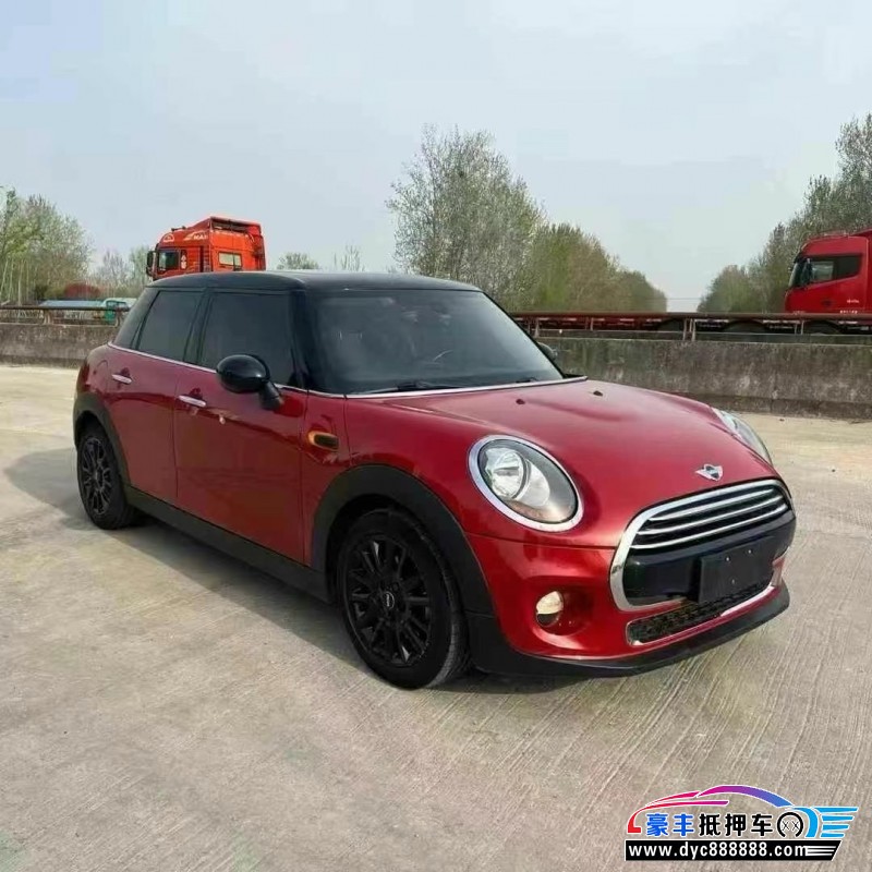 18年宝马MINI轿车抵押车出售