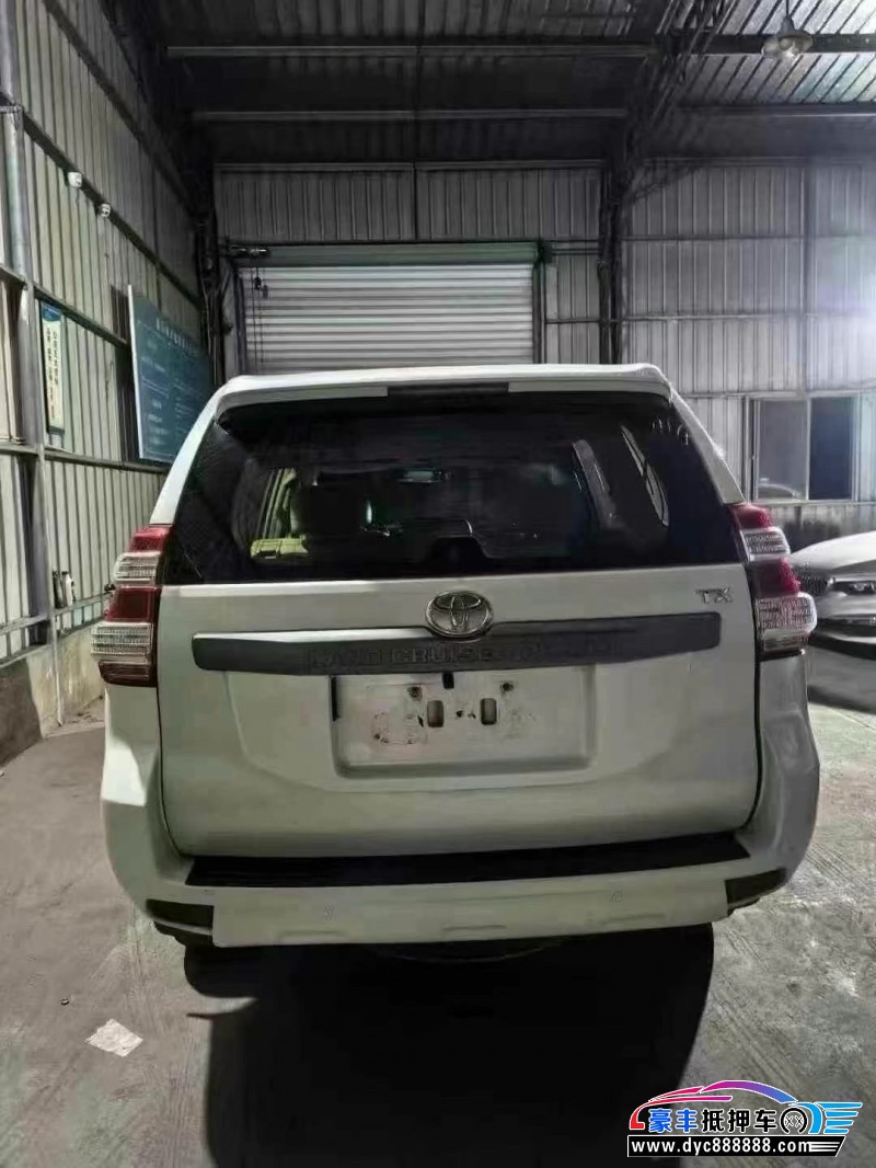 18年丰田普拉多（霸道）轿车抵押车出售