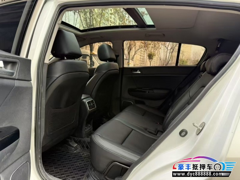 18年起亚KX5轿车抵押车出售