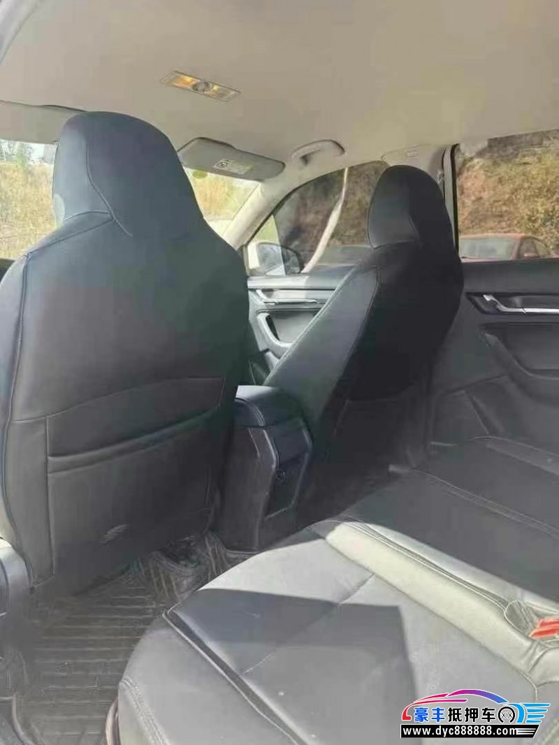 20年斯柯达柯米克轿车抵押车出售