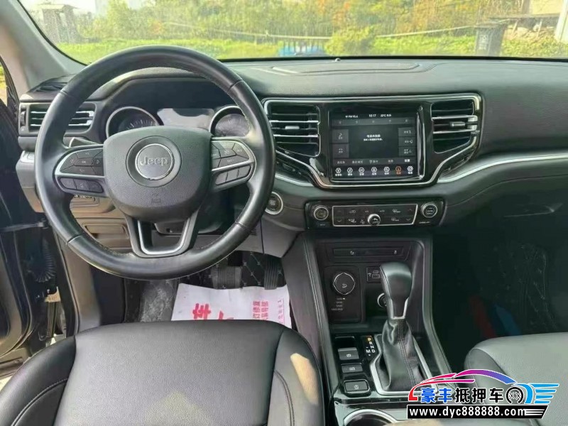 21年Jeep指挥官轿车抵押车出售