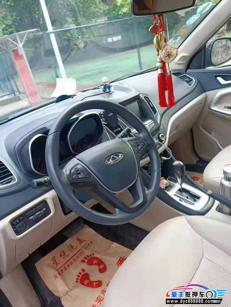 14年奇瑞瑞虎5轿车抵押车出售