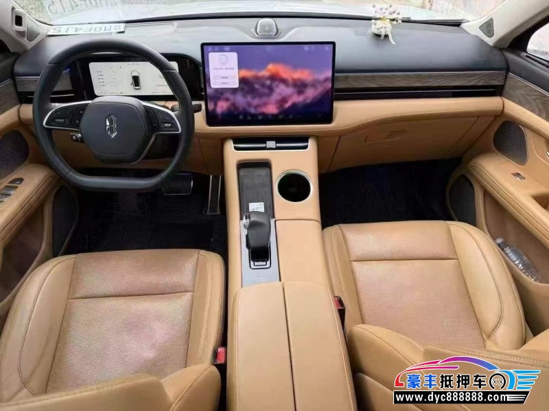 22年华为问界轿车抵押车出售