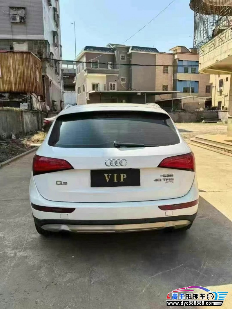 16年奥迪Q5轿车抵押车出售
