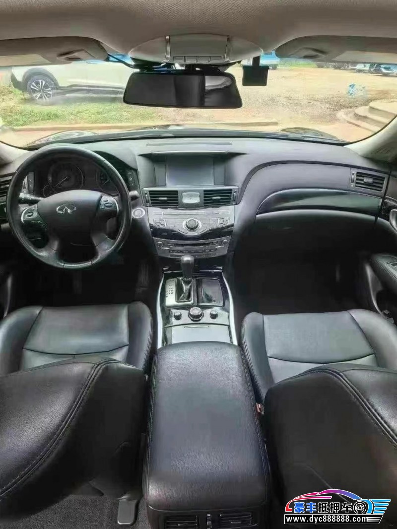 18年英菲尼迪Q70轿车抵押车出售