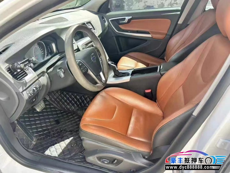 16年沃尔沃S60L轿车抵押车出售