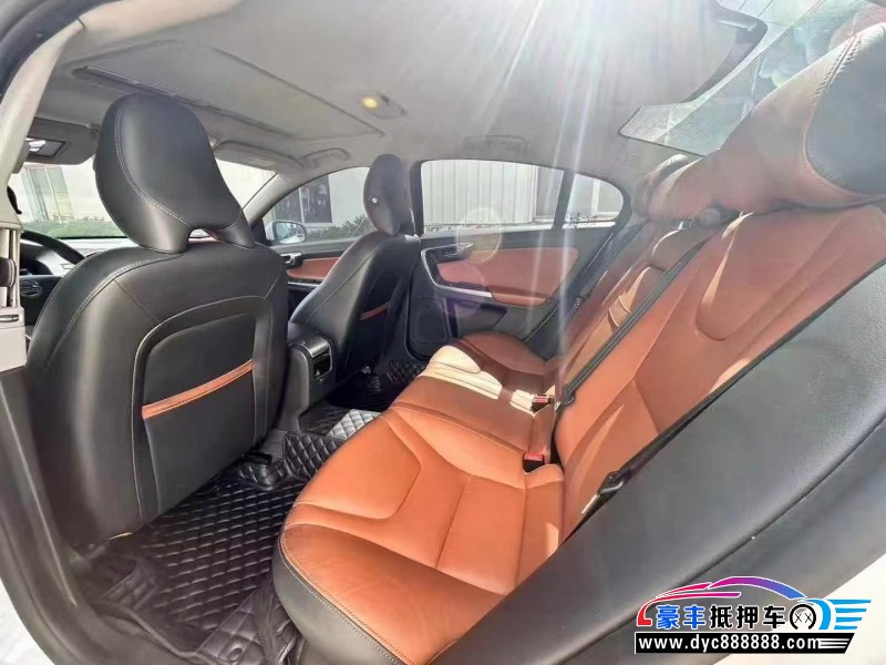 16年沃尔沃S60L轿车抵押车出售