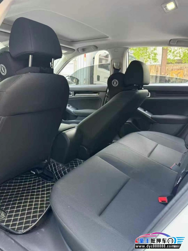 23年本田思域轿车抵押车出售