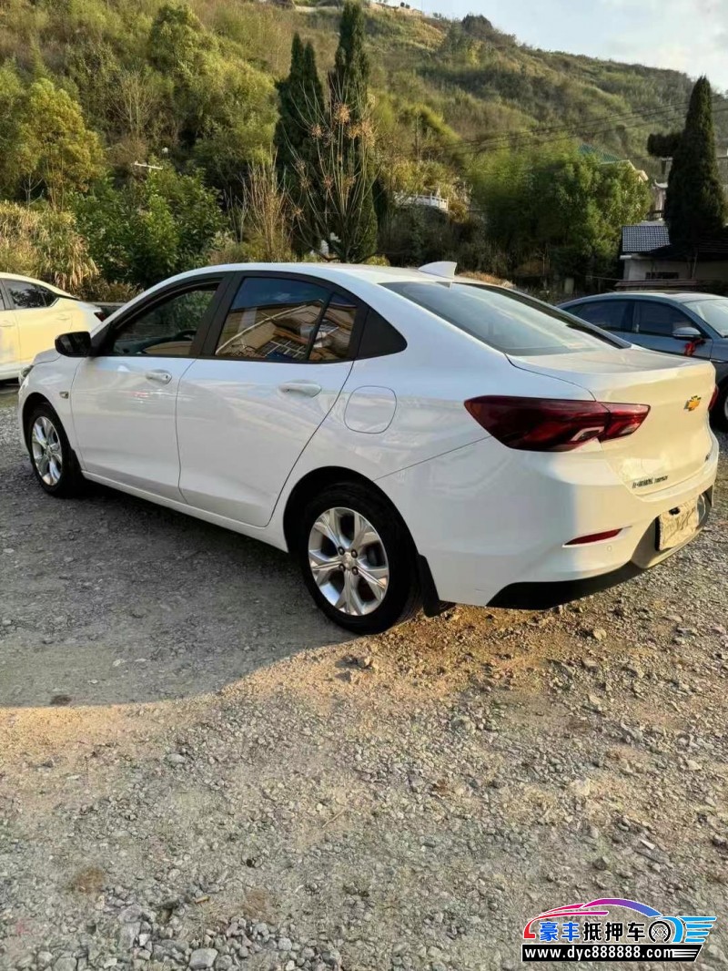 20年雪佛兰科沃兹轿车抵押车出售