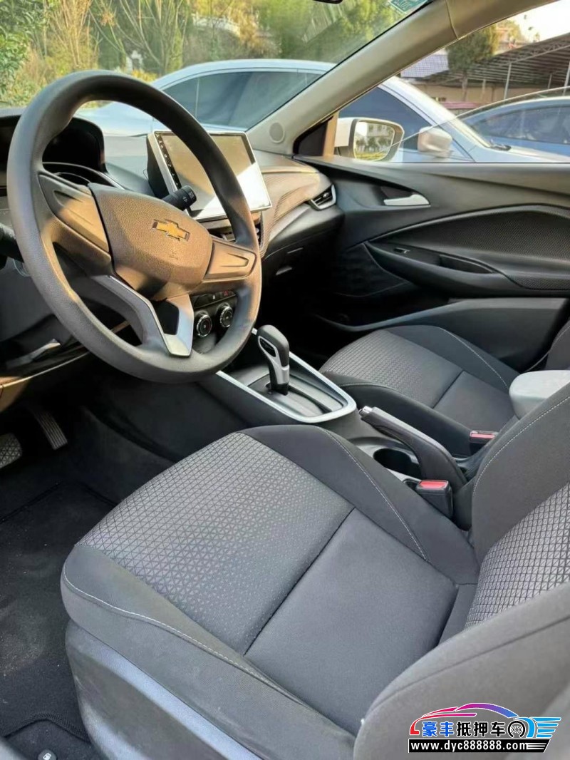 20年雪佛兰科沃兹轿车抵押车出售