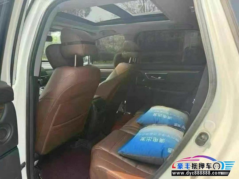 18年本田CR-V轿车抵押车出售