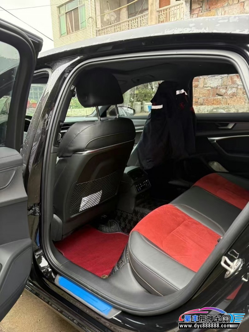 22年奥迪A6轿车抵押车出售