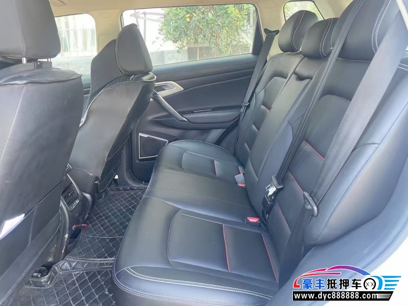 19年吉利博越轿车抵押车出售