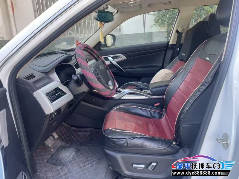 19年吉利博越轿车抵押车出售