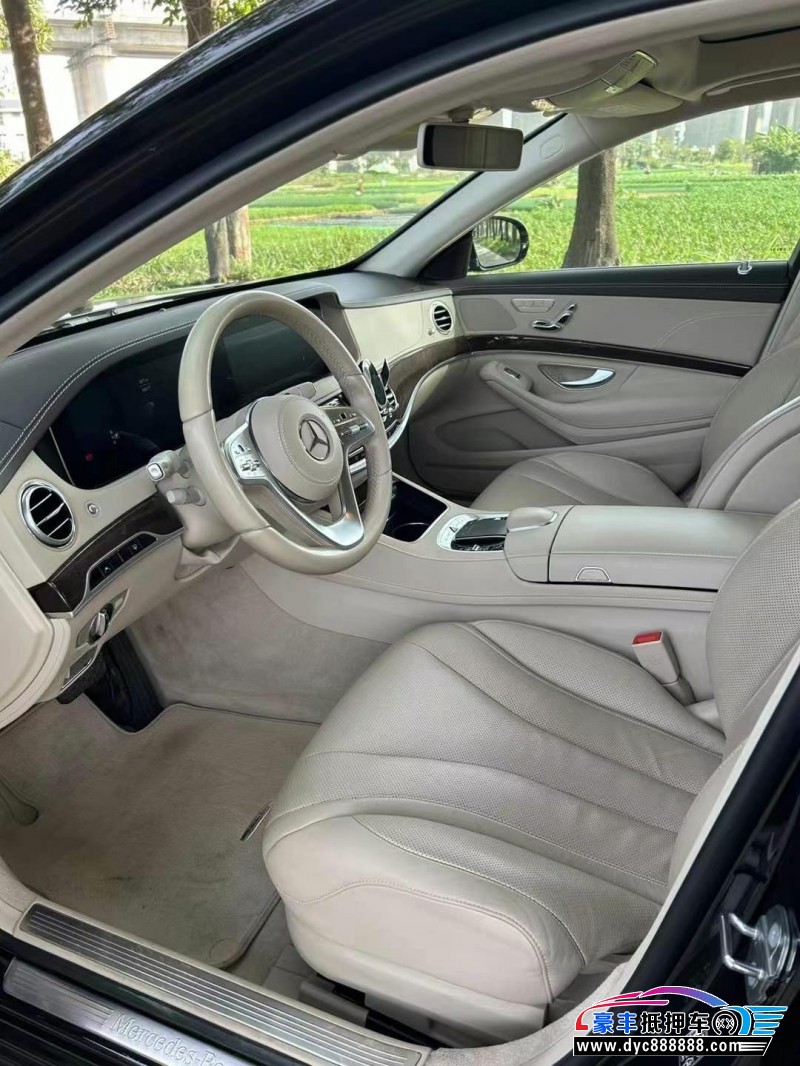 20年奔驰S轿车抵押车出售