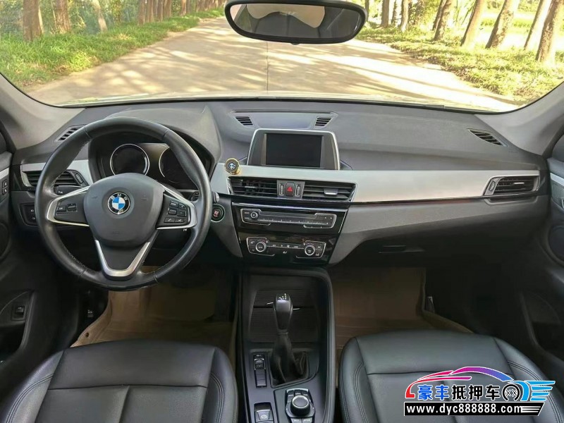 19年宝马X1轿车抵押车出售