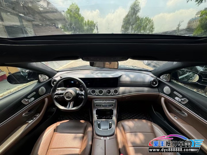 21年奔驰E轿车抵押车出售