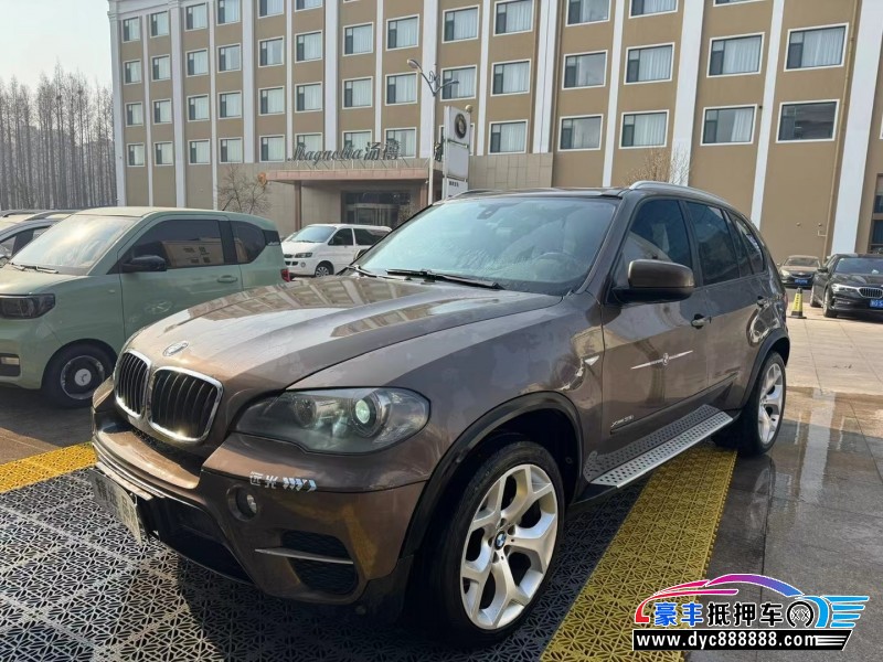 13年宝马X5轿车抵押车出售