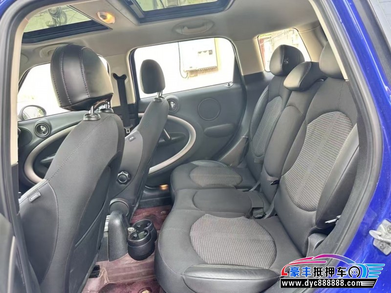 15年宝马MINI轿车抵押车出售