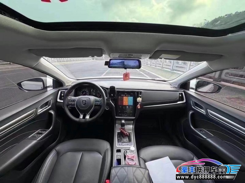 22年荣威i6轿车抵押车出售