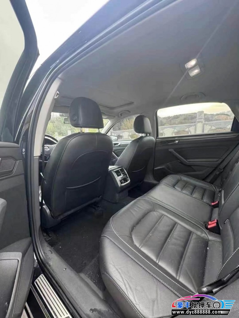 17年大众帕萨特轿车抵押车出售