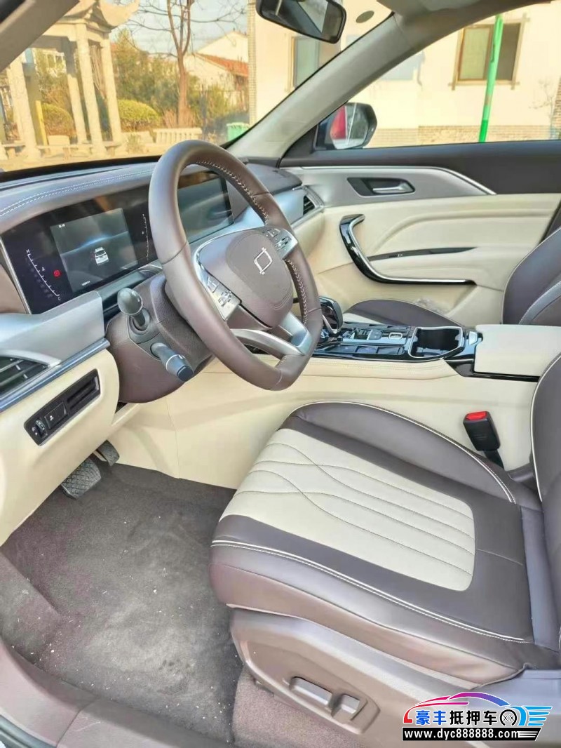 24年奔腾T77轿车抵押车出售