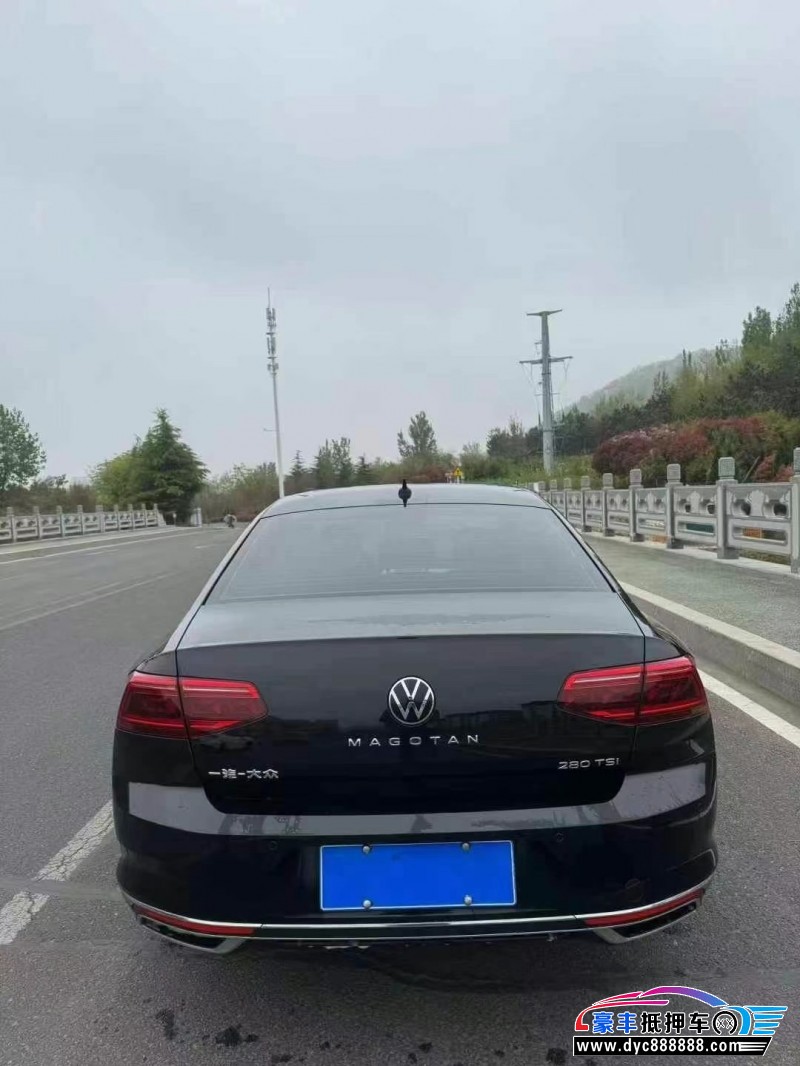 21年大众迈腾轿车抵押车出售