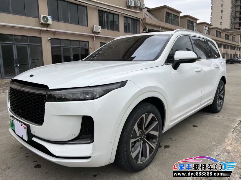 21年理想ONE轿车抵押车出售