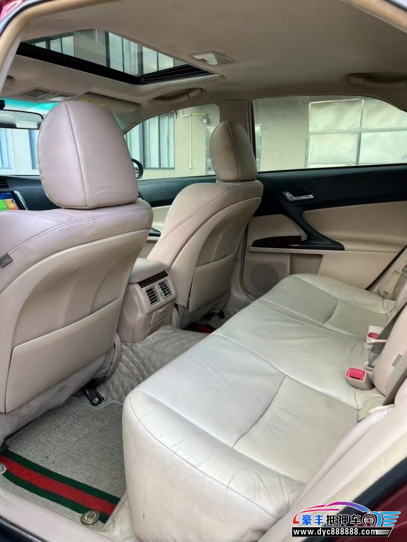 12年丰田锐志轿车抵押车出售